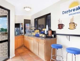 Days Inn By Wyndham Arcadia Restaurace fotografie